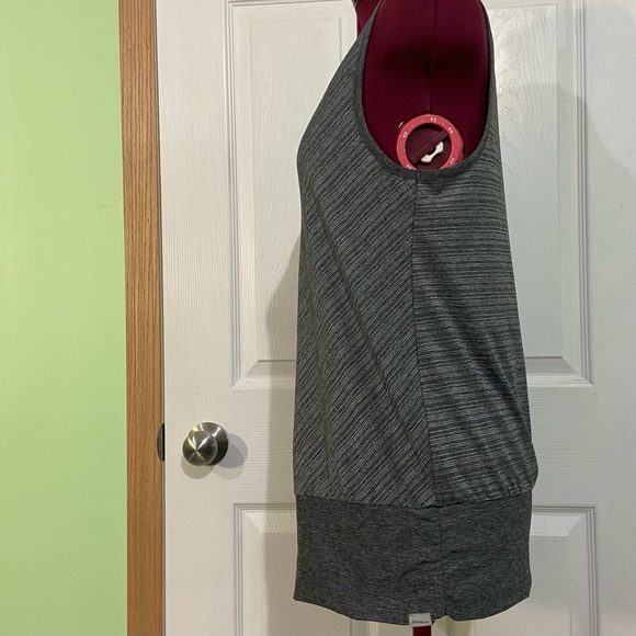 Eddie Bauer women grey tone on tone spandex sleeveless tank top. Size M. Used. - Picture 3 of 8